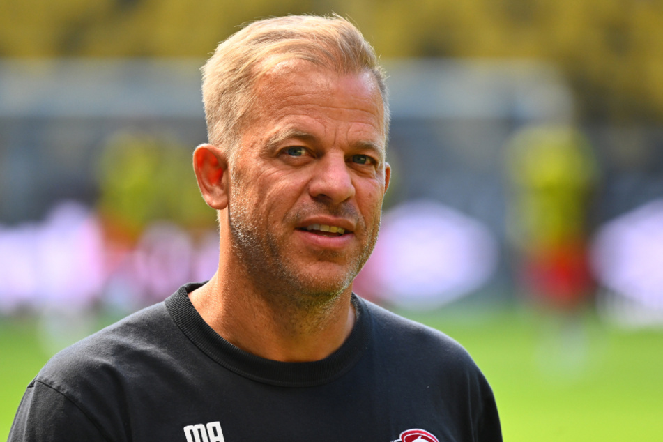 Dynamo-Trainer Markus Anfang (48) hat nun die Qual der Wahl.