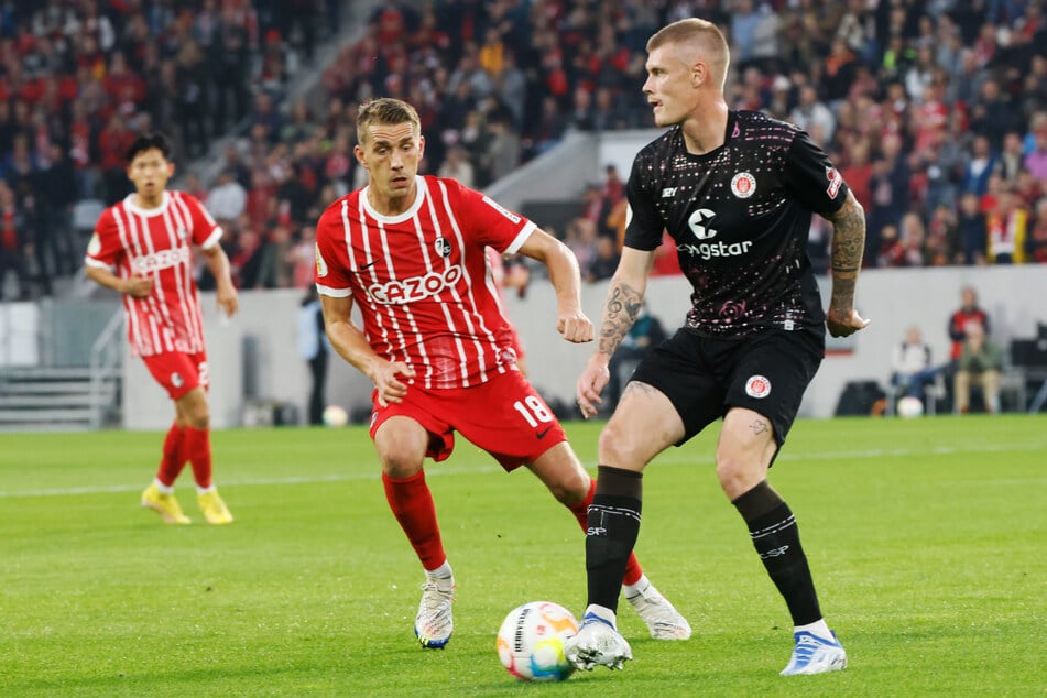 Das letzte Gastspiel im Breisgau verlor der FC St. Pauli um Eric Smith (27, r.) mit 2:1 nach Verlängerung.