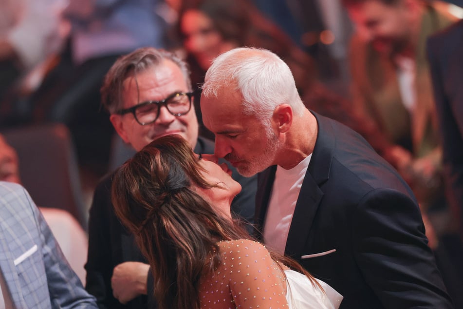 Simone Thomalla (60) ganz vertraut mit ihrem neuen Freund René Merten bei "Let's Dance".