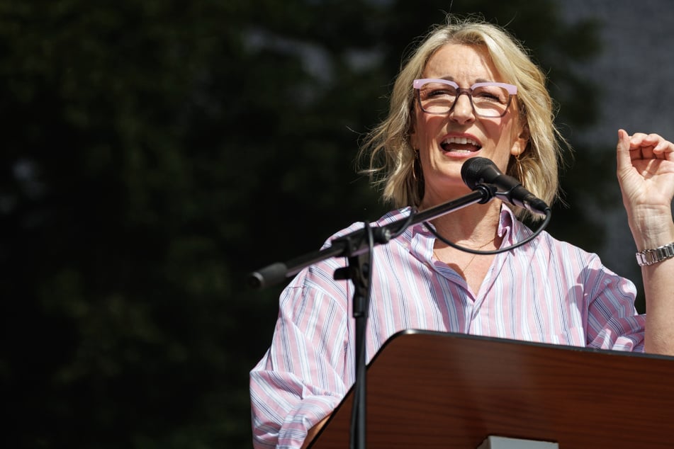 Monika Gruber nach U-Bahn-Fahrt in München schockiert: "Das gab's vor zehn Jahren nicht"
