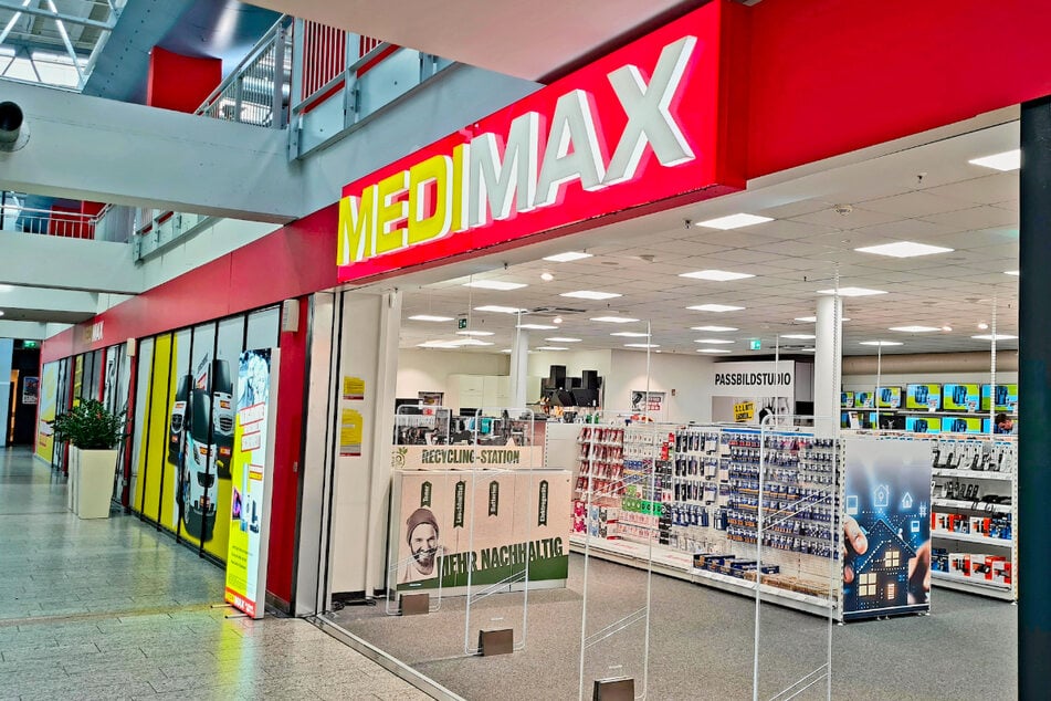 MEDIMAX Chemnitz in der ERMAFA-Passage auf der Reichsstraße 58.