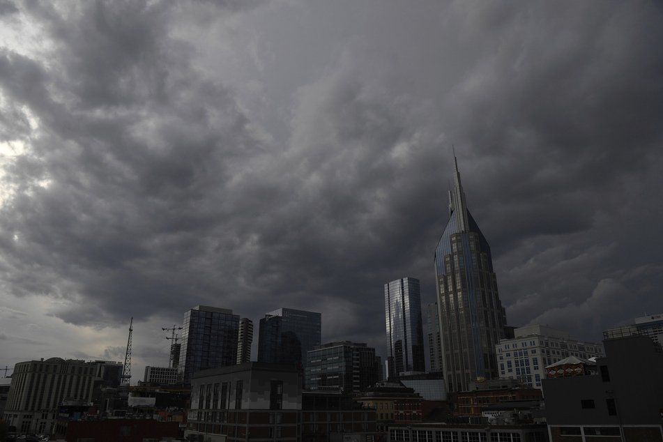 In Nashville verdüsterte sich am Mittag der Himmel.