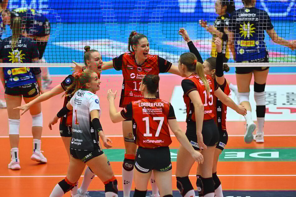 Drei Mal gab es das Duell zwischen dem DSC und dem VfB Suhl diese Saison schon, zwei Mal gewannen die Dresdnerinnen. Mindestens drei weitere Spiele gibt es im Finale um den DM-Titel noch.