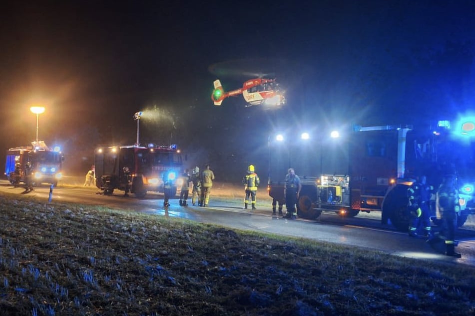 Zahlreiche Rettungskräfte waren vor Ort.