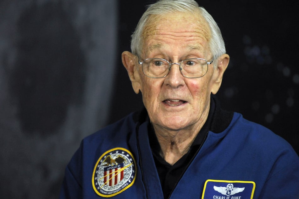 Charlie Duke (86) ist ein ehemaliger amerikanischer Astronaut und Held der Apollo-16-Mission. Er war der zehnte Mensch, der den Mond betrat.