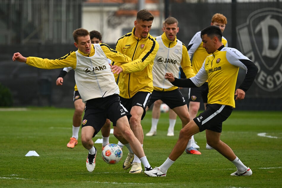 Bei Dynamo bleiben Niklas Hauptmann (l.) &amp; Co. bei sich. Was die anderen machen, ist egal.