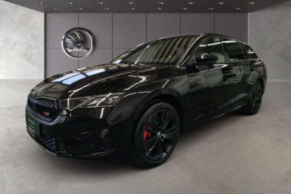 Fahrzeugabbildung kann vom Angebot abweichen.