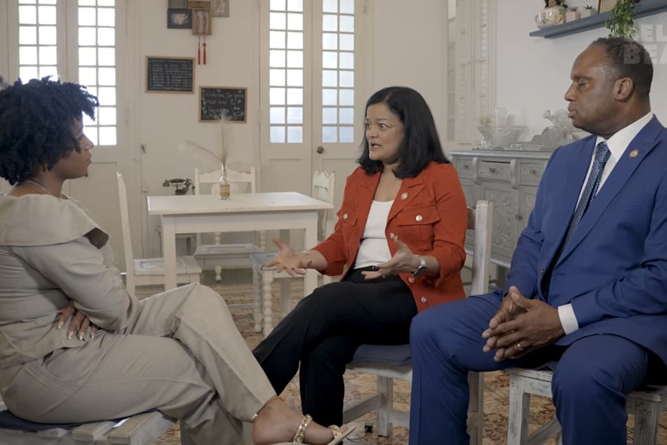 US Representatives Pramila Jayapal (c) and Jonathan Jackson (r) concluded a five-day trip to Cuba on Sunday as President Donald Trump has stepped up pressure on the communist government.