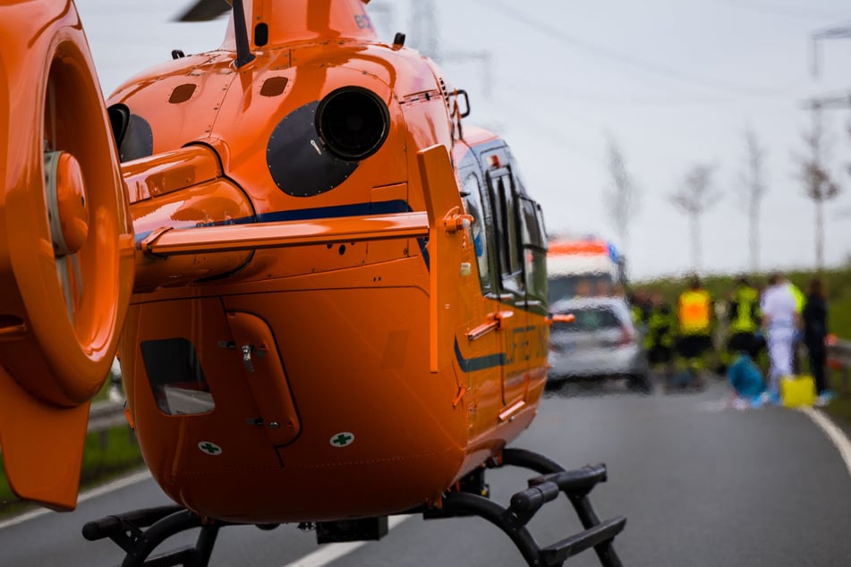 Nach Kollision mit Auto: Radfahrerin (†41) stirbt bei schwerem Unfall in Südhessen