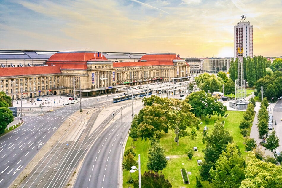 Einkaufscenter mitten in Leipzig macht Parken gratis