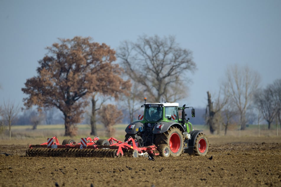 Nicht alle Landwirte haben sich frühzeitig Dieselvorräte angelegt – nun kommen höhere Kosten auf sie zu. (Archivfoto)