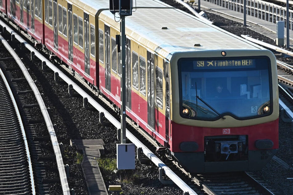 Aufgrund von Signalreparaturen ist der Berliner S-Bahnverkehr am Montagmorgen auf mehreren Linien eingeschränkt. (Symbolfoto)