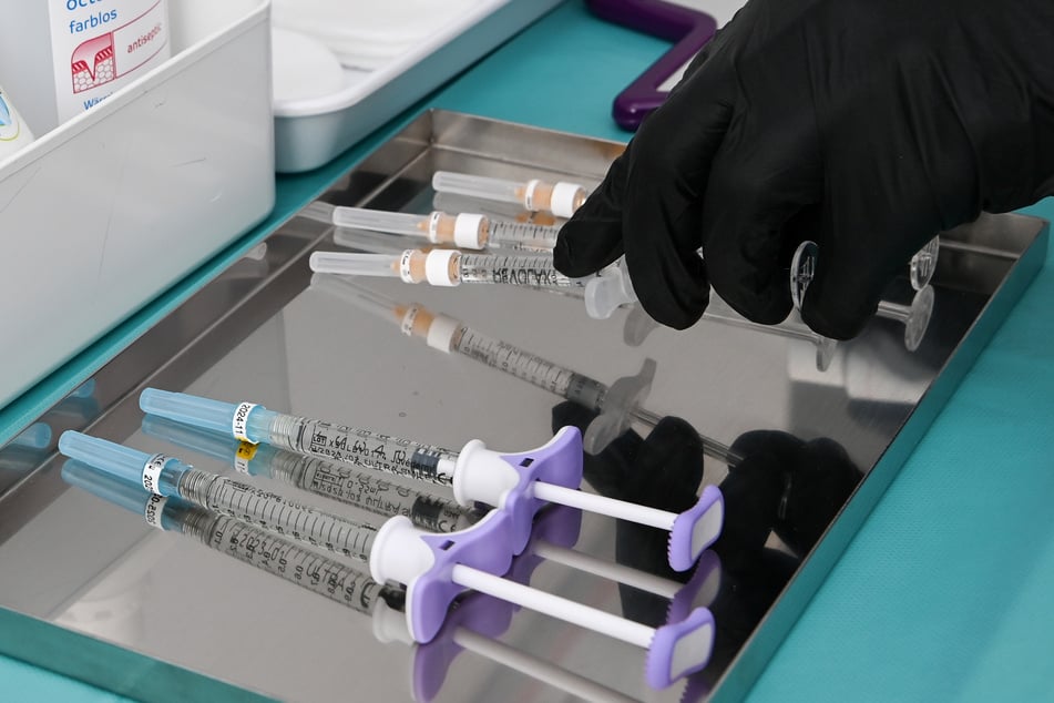 Hyaluron-Unterspritzungen zählen zu den sogenannten minimalinvasiven Schönheitsbehandlungen und werden in Deutschland immer häufiger angewendet. (Symbolfoto)