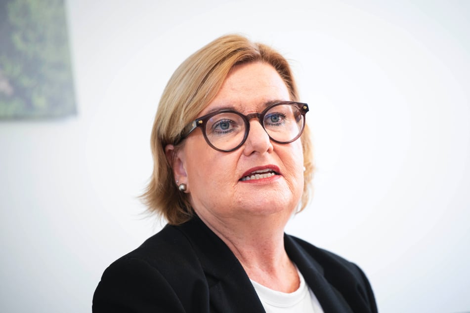 Innensenatorin Eva Högl (57, SPD) bezeichnet die Chats als "beschämend".