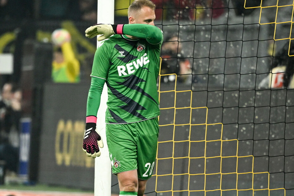 FC-Keeper Marvin Schwäbe (27) hatte nach den sechs Gegentoren vom BVB die Schnauze offenbar voll.
