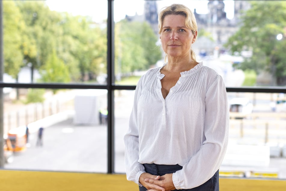 Handwerksmeisterin Babett Petersen (49) im Landtag. Sie hat sich einen Anwalt genommen im Streit um die Rückzahlung von Corona-Soforthilfen.