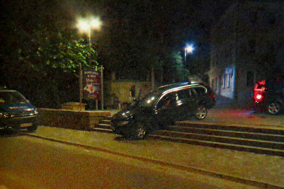 So entdeckte die zivile Polizeistreife den BMW "geparkt" in Sohland.