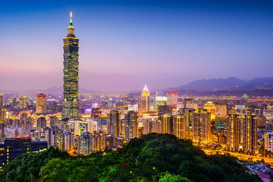 Zunächst besucht Schulze Taipeh, die Hauptstadt Taiwans. Danach geht es weiter nach Japan und Singapur.