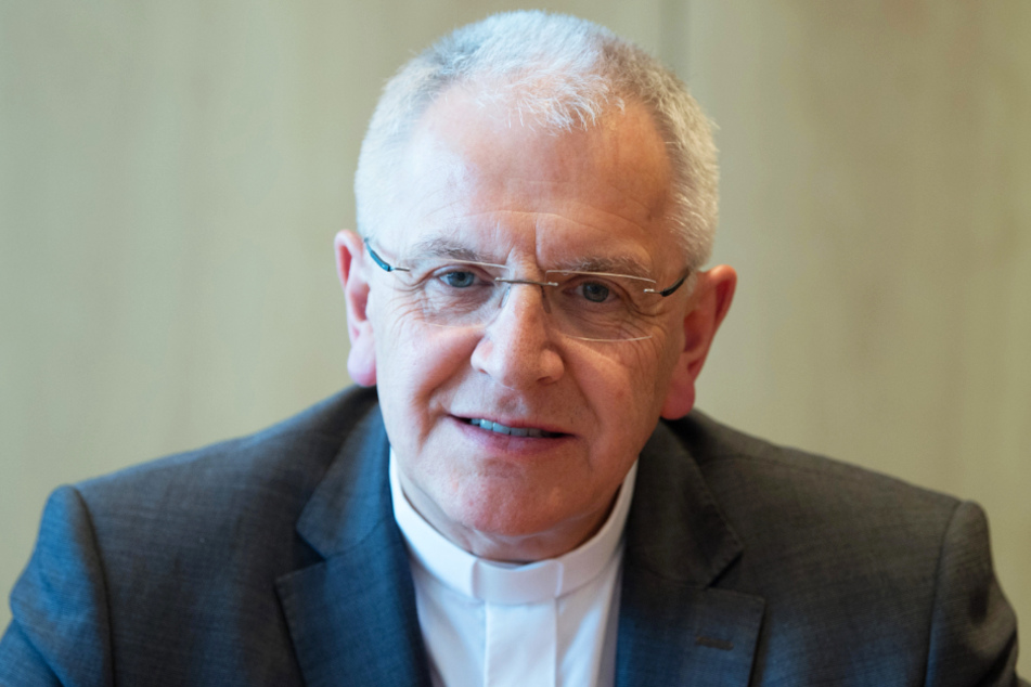Ökumene zu Weihnachten: Der katholische Bischof Heinrich Timmerevers (68) lädt zur Christmette...
