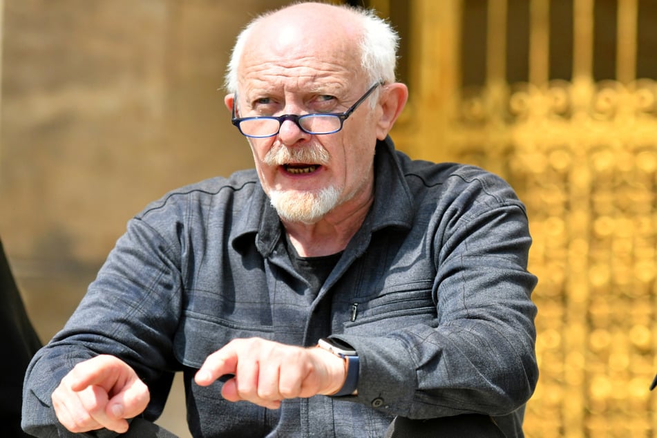 Dissident Michael Schmelich (68, Grüne) fordert Mitbestimmung für die Mieter.