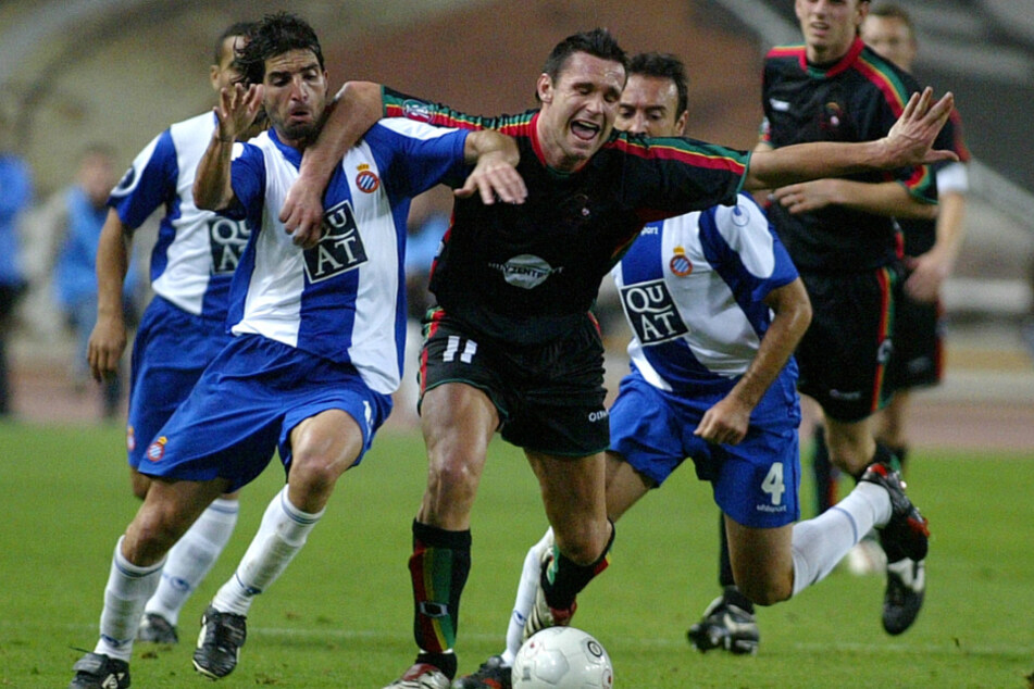 Cédric Roussel (†45, M.) bei einem UEFA-Cup-Spiel im November 2006. (Archivfoto).
