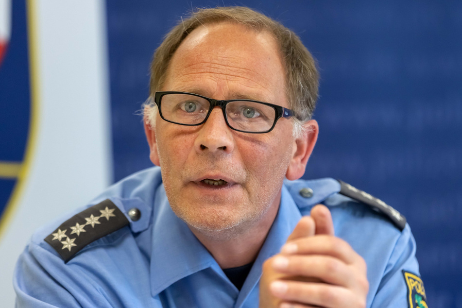 Gegen den bisherigen Revierleiter Kay-Uwe Mittmann (53) ermitteln Polizei und Staatsanwaltschaft.