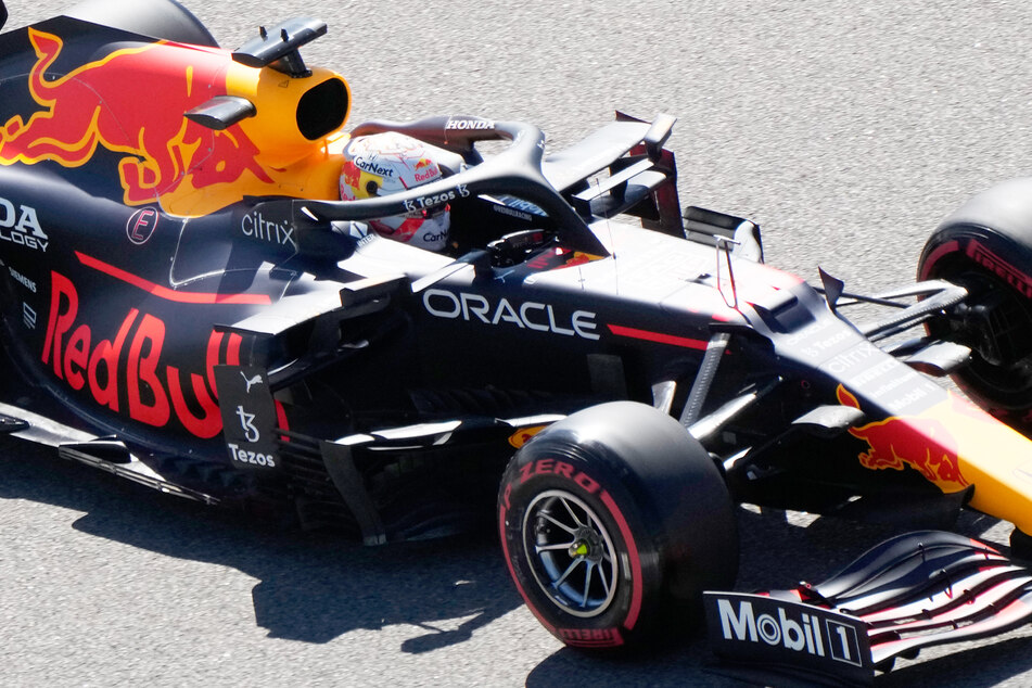 Max Verstappen (23) in seinem Red-Bull-Boliden. Dieser bekam bei den Vorbereitungen in Sotchi einen neuen Motor.