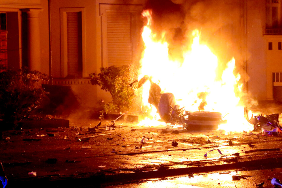 Nach Horror-Crash in Berlin: Dritter Insasse gestorben!