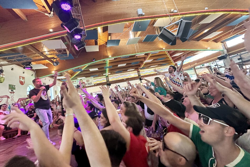 Beim MEGA MALLE-Festival am 19. August in Magdeburg ist Party angesagt!