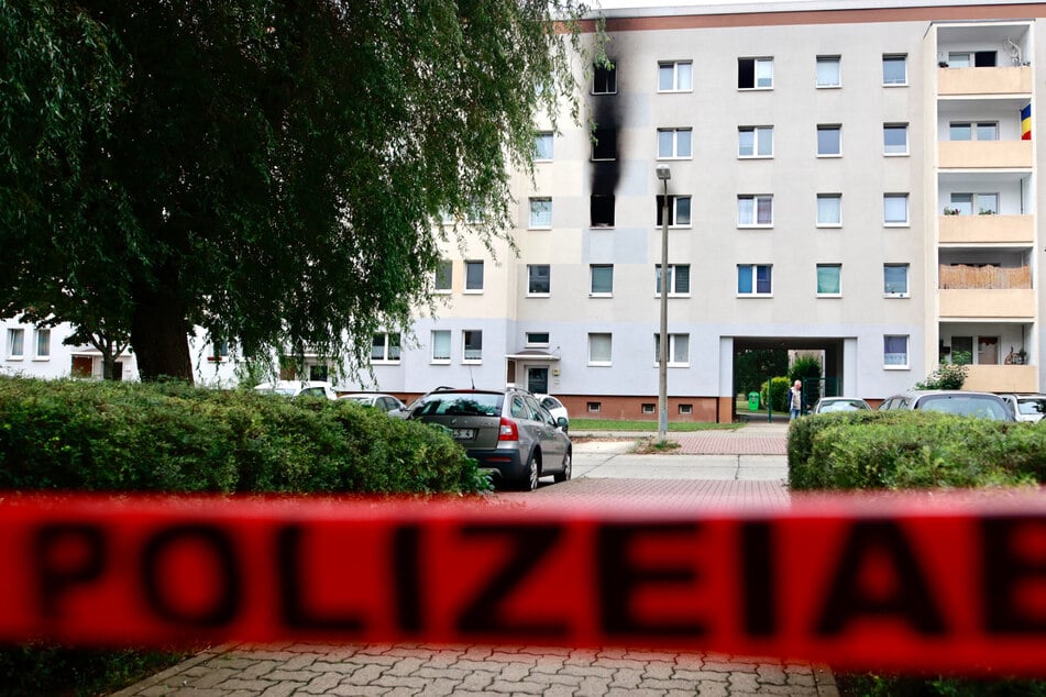 In einem Mehrfamilienhaus in Wernigerode hatte in der Nacht eine Wohnung gebrannt.