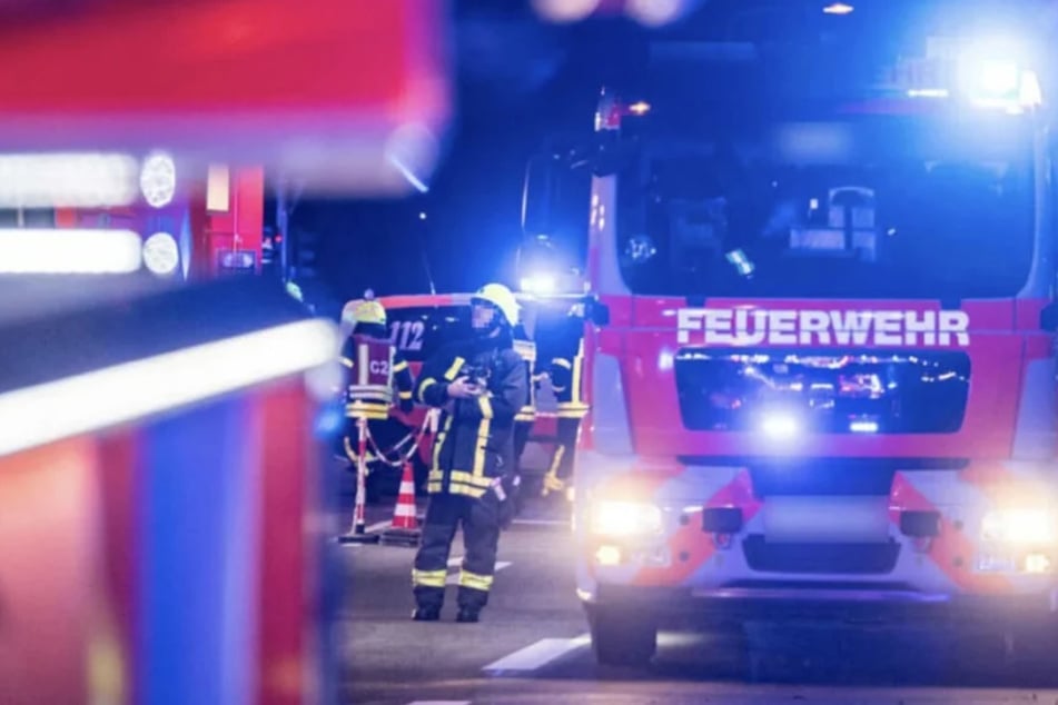 Die Polizei vermutet nach den Containerbränden in Gera Brandstiftung und bittet um Hinweise. (Symbolfoto)