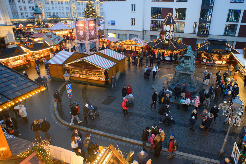 Die Veranstalter des Magdeburger Weihnachtsmarktes erwarten bis zu zwei Millionen Besucher. (Archivbild)