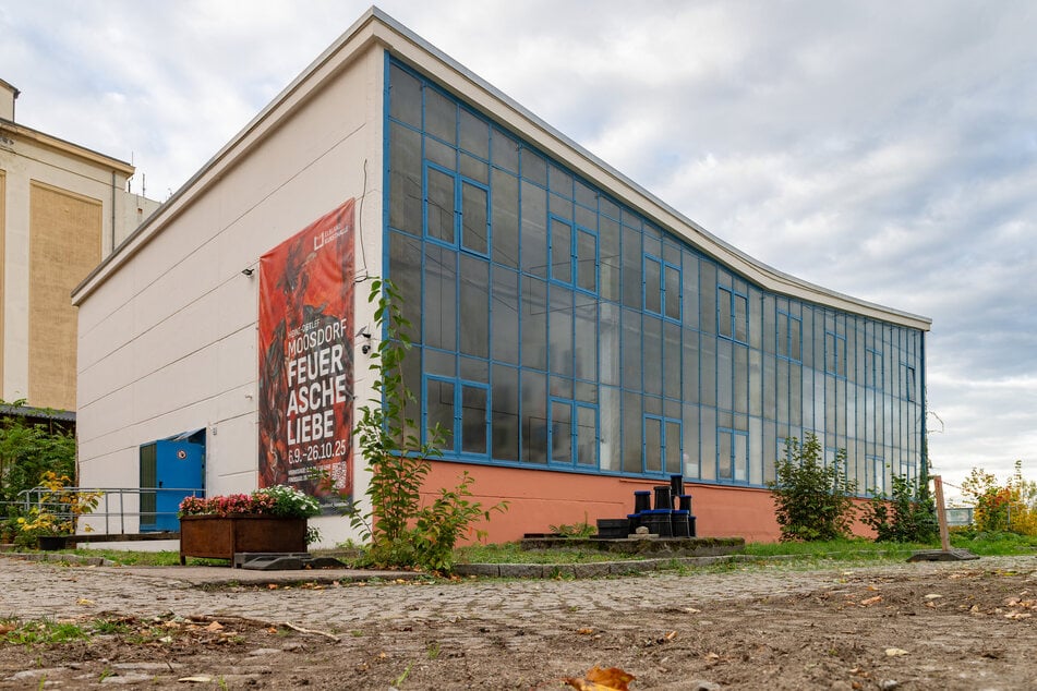 ... Heizhaus und Öllager hauchen dem Stadtbild wieder Leben ein.