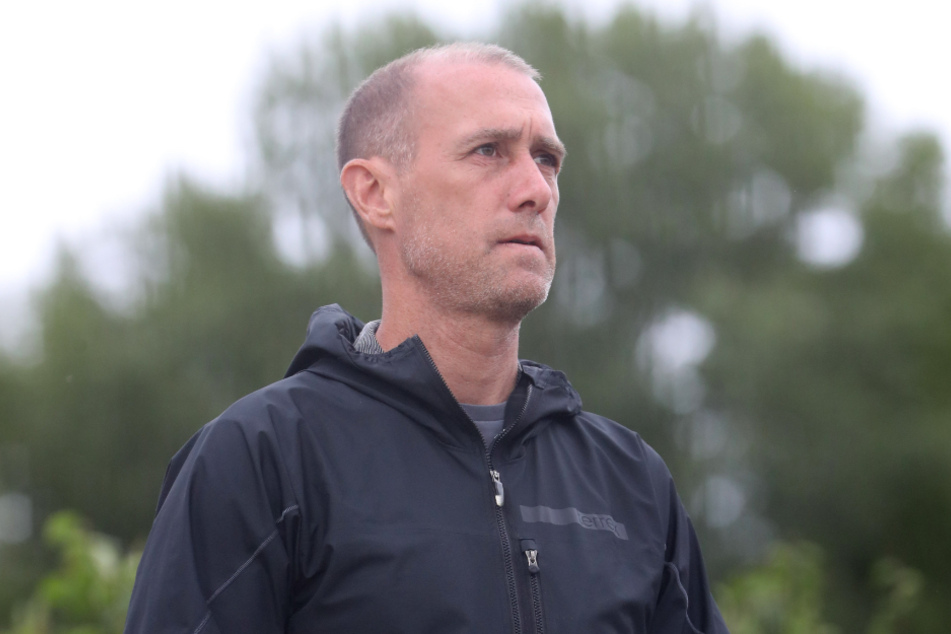 FSV-Coach Joe Enochs (49).
