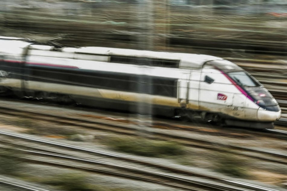 Es kam zu einer Verwechslung. Das Mädchen saß im falschen TGV. (Symbolbild)