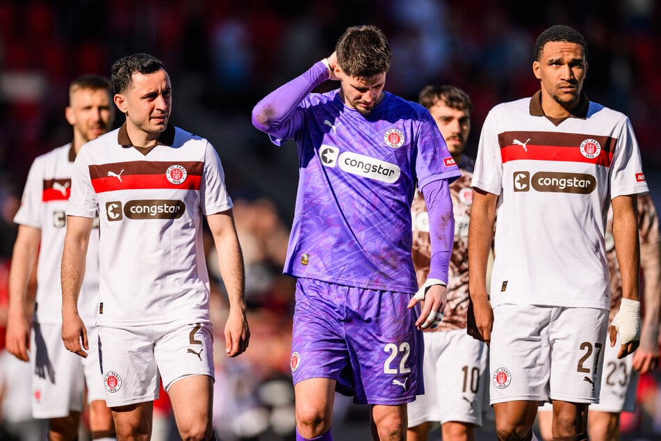 Der FC St. Pauli muss sein Minimalziel nach unten korrigieren.