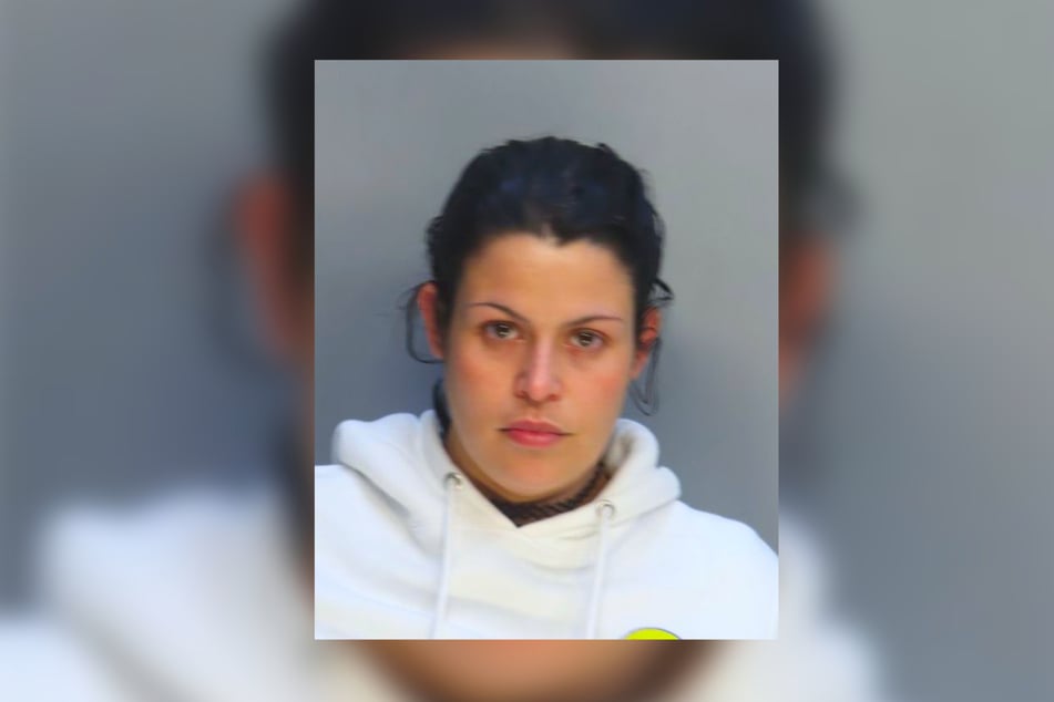 Gineth Ramirez (35) wird beschuldigt, ihre zehnjährige Tochter absichtlich verbrannt zu haben.