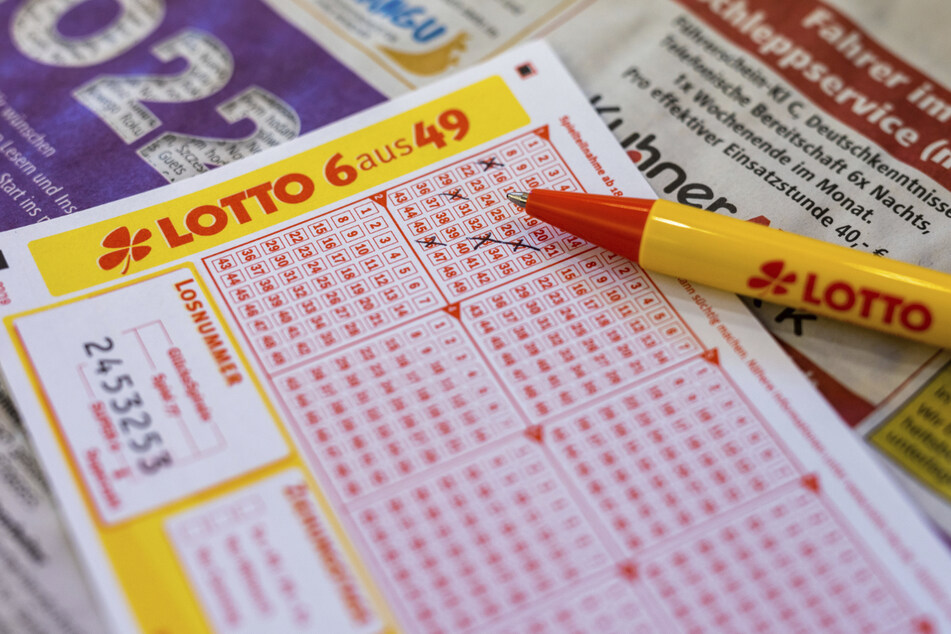 Sechs Richtige! Lottospieler aus dem Norden sahnt kräftig ab