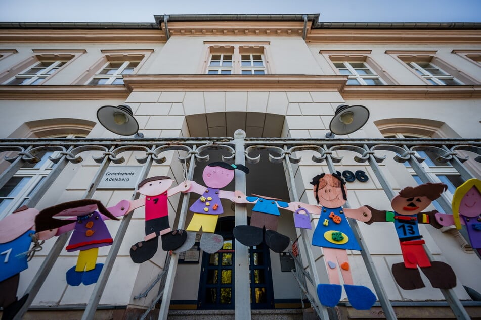 Die Kids werden zunächst an der Comenius-Grundschule unterrichtet.