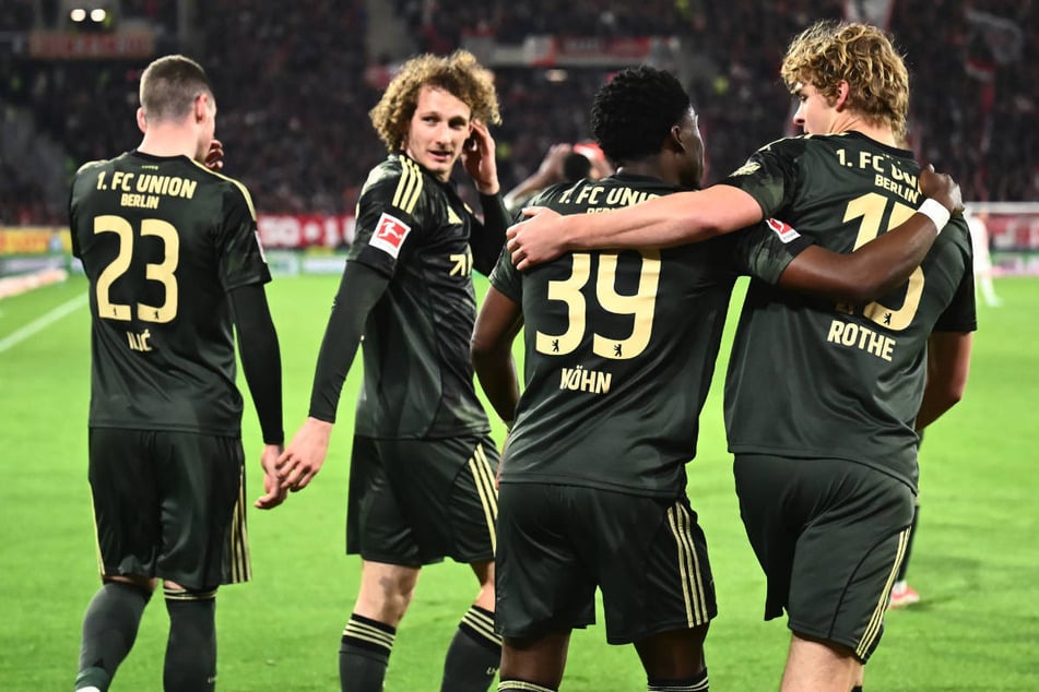 Am Ende konnten sich die Berliner über einen späten Sieg freuen.