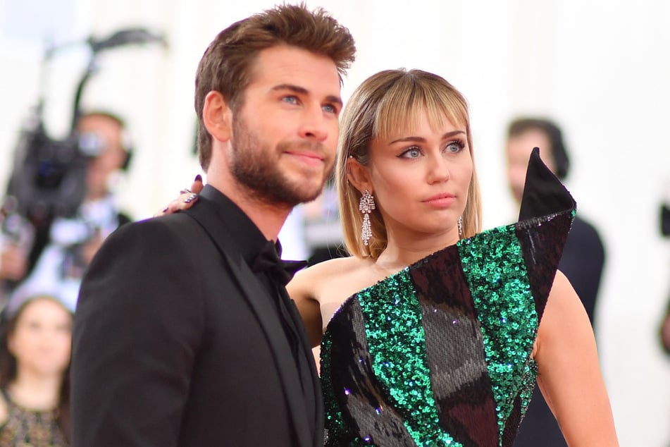 Miley Cyrus (r.) and Liam Hemsworth tied the knot after a tumultuous nine years of dating, but called it quits just a few months later.