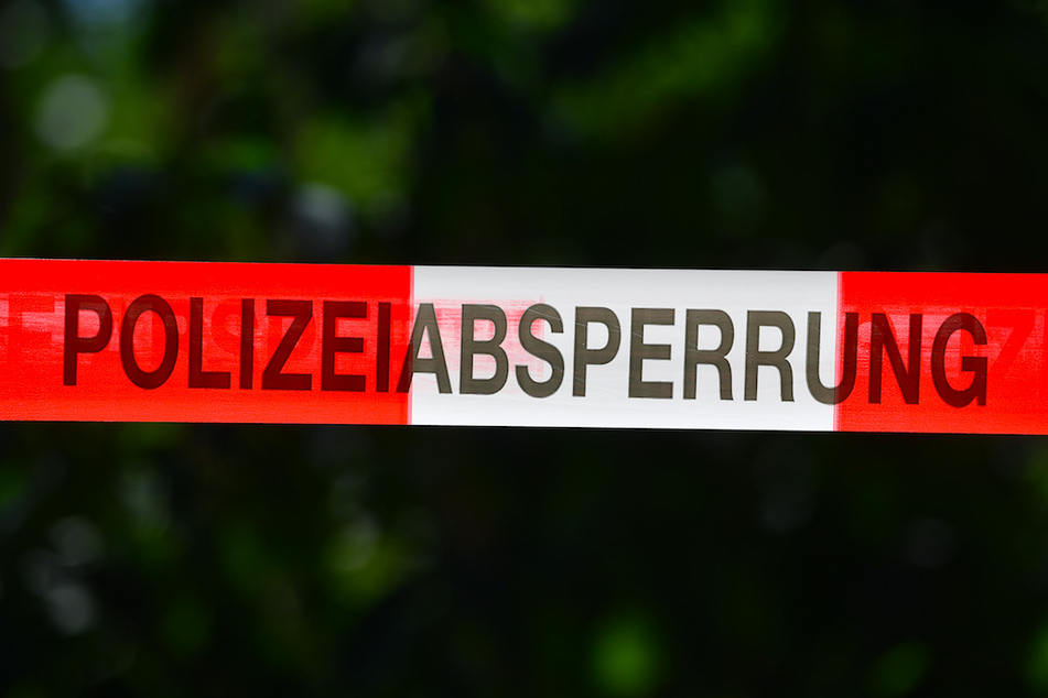 Mann (†65) in München von Metalltor erschlagen