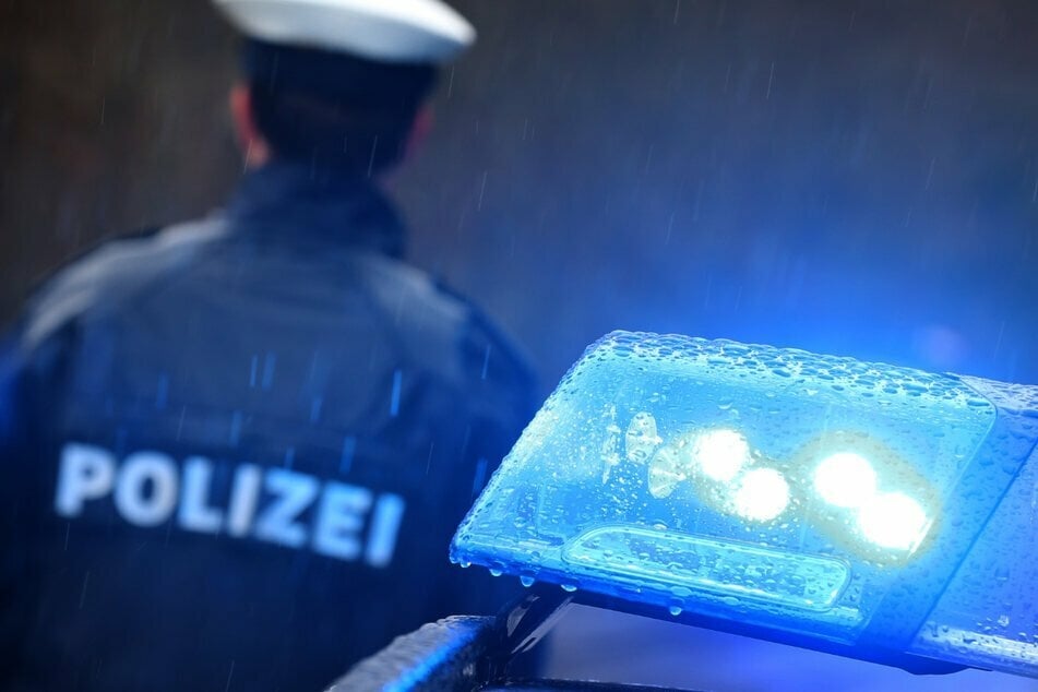 Die Polizei ermittelt zu einer schweren Körperverletzung in Zwickau. (Symbolbild)