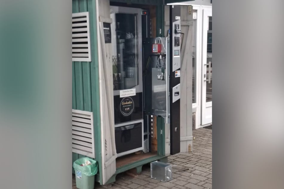 Nach dem Einbruch war der Eisautomat nicht mehr zu gebrauchen.