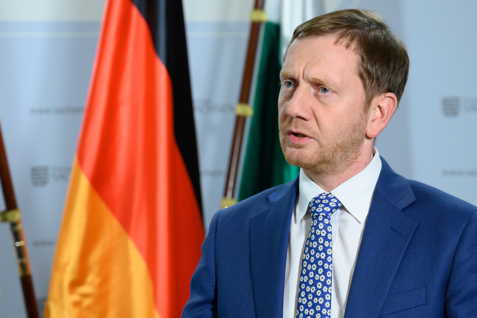 Michael Kretschmer sagt voraus: Normalität erst wieder ab Mai/Juni 2021