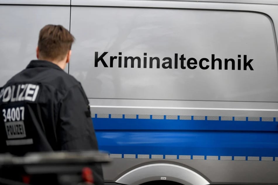Auch die Kriminaltechnik rückte an. (Symbolbild)