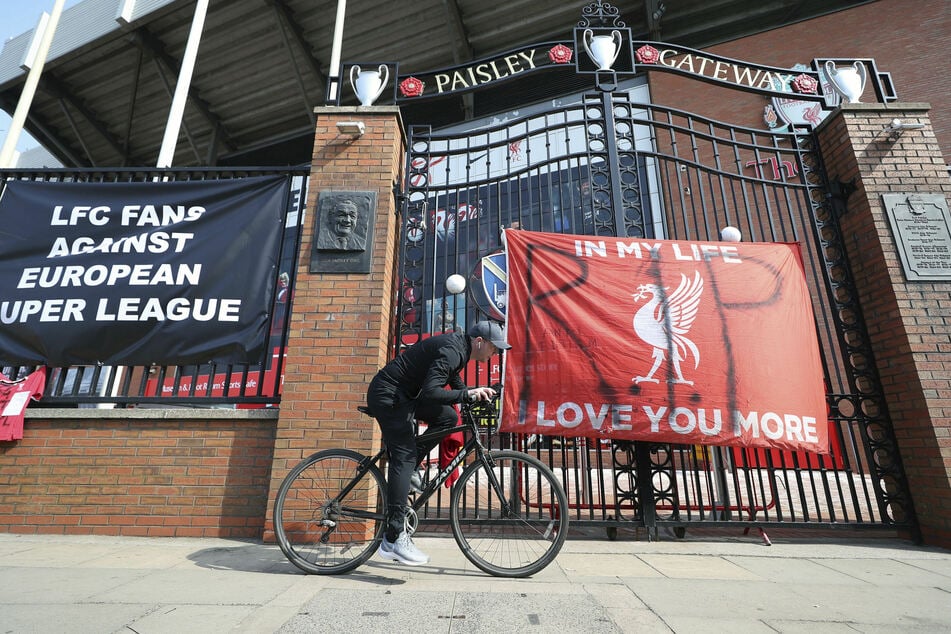 Auch in Liverpool gab es heftige Proteste. Der Klub verkündete nun ebenfalls, nicht mehr bei der Super League dabei sein zu wollen.