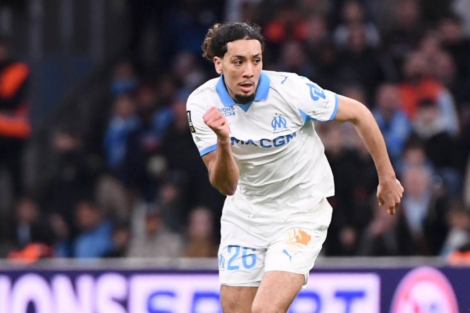 Bilal Nadir (22) soll vor einem Wechsel zum HSV stehen. (Archivfoto)
