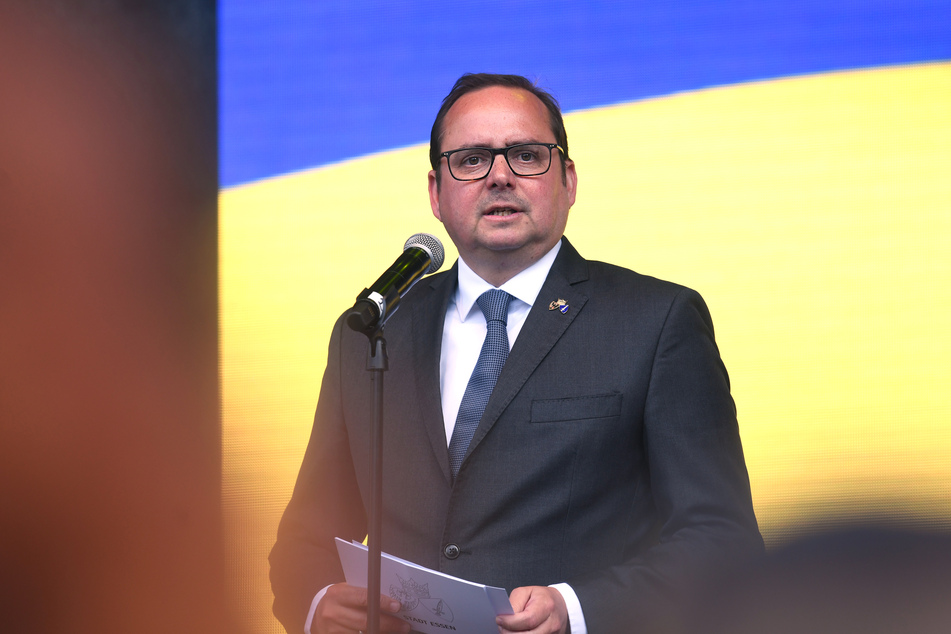 Essens Oberbürgermeister Thomas Kufen (49, CDU) sieht kein Ende des Ukraine-Kriegs und erwartet deshalb im Winter einen weiteren Flüchtlingsstrom.