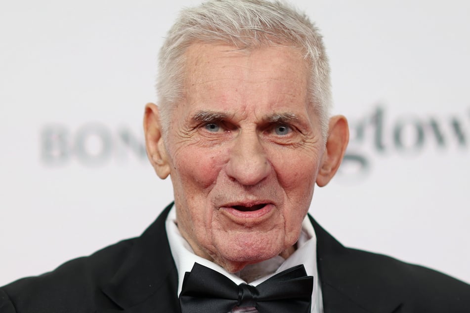 Heinz Hoenig (74) liegt erneut im Krankenhaus.